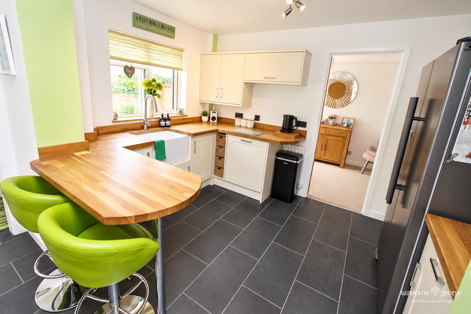 Kernham Drive, Tilehurst, Reading